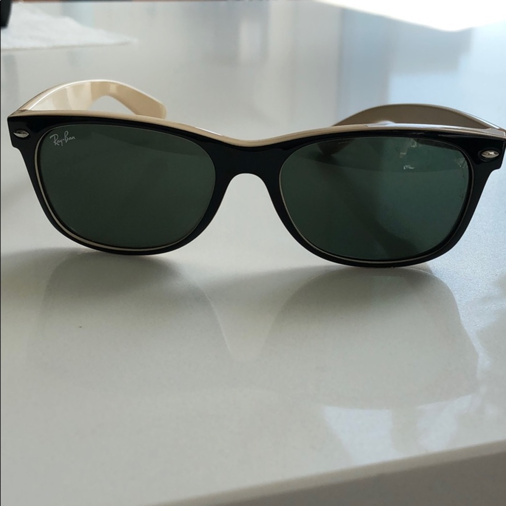 Ray Ban New Wayfarer Classic